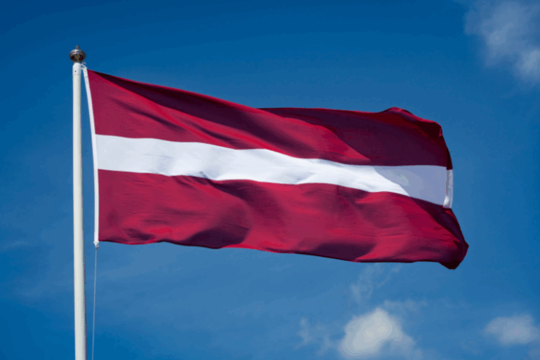 Lettische Flagge